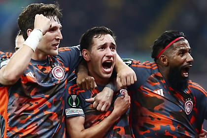 Ολυμπιακός-Άστον Βίλα: O Μεντιλίμπαρ και τα «παιδιά» του γράφουν ιστορία στο καυτό Καραϊσκάκη