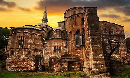 Πανηγυρίζουν τα τουρκικά ΜΜΕ για τη μετατροπή της Μονής της Χώρας σε τζαμί