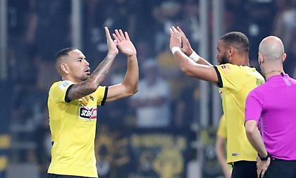 Κετσετζόγλου: «Μπορεί και βασικός με Ολυμπιακό ο Μουκουντί-Καλές πιθανότητες να μείνει ο Κάλενς»