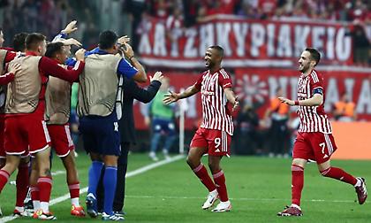 Το δεύτερο γκολ του Ελ Κααμπί μετά από… ασίστ του Τζολάκη που έστειλε τον Ολυμπιακό στον ευρωπαϊκό τελικό!