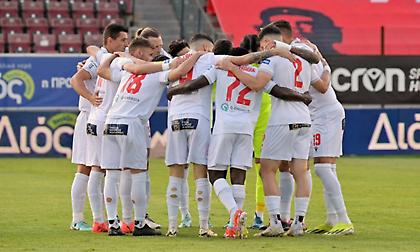 Νίκησε την Κηφισιά, έπιασε κορυφή στα playouts και έγραψε ιστορία ο Πανσερραϊκός!