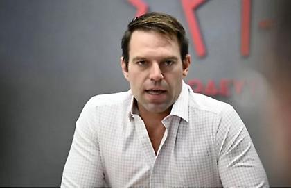 Προσήχθη 13χρονος για την ομοφοβική επίθεση στον Στέφανο Κασσελάκη