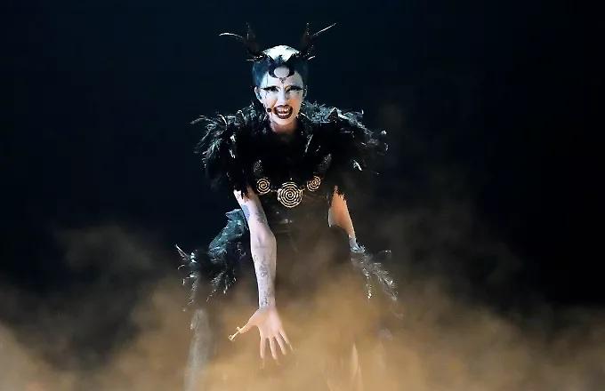 Eurovision: Το ξέσπασμα της Ιρλανδής «μάγισσας» κατά της EBU και του Ισραήλ: «Να πάνε να γ@@@» - Δείτε το βίντεο
