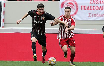 «Η Νάπολι ενδιαφέρεται για τον Μουζακίτη του Ολυμπιακού»