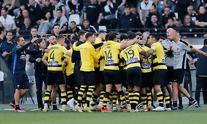 Τσακίρης: «Κλειστά τα χαρτιά του Αλμέιδα όσον αφορά την ενδεκάδα που θα επιλέξει κόντρα στον Ολυμπιακό»