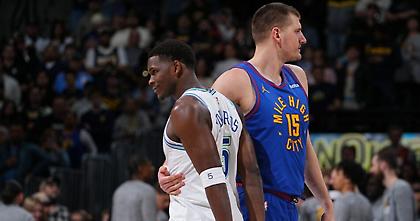 Υπόκλιση Έντουαρντς σε Γιόκιτς: «Μόνο να γελάσω μπορώ, είναι ο καλύτερος»