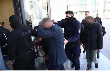 Κολωνός: Παραπομπή των 18 κατηγορουμένων της 2ης δικογραφίας για την υπόθεση βιασμού της 12χρονης ζητά ο Εισαγγελέας!