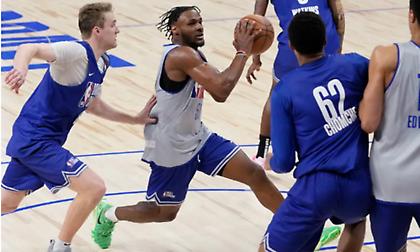 Οι Τζαζ σκοπεύουν να κάνουν ατομικές προπονήσεις με τον Μπρόνι Τζέιμς με φόντο το... Νο.32 του ντραφτ!