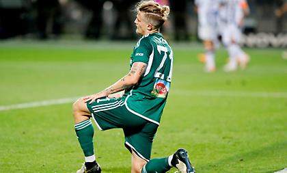 Αυτοκαταστροφικός, κατώτερος των περιστάσεων και με ψυχολογία στα τάρταρα