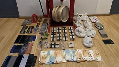 Εξαρθρώθηκε οργάνωση διακίνησης ηρωίνης στην Αττική - Πέντε συλλήψεις