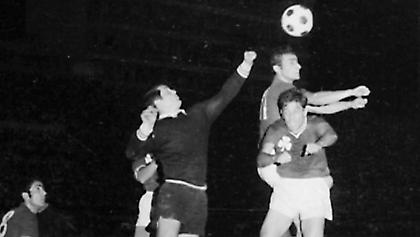 «Το απαραβίαστο σερί του Τάκη, εδώ και 49 χρόνια»: Όταν οι δείκτες στο ρολόι του Οικονομόπουλου, σταμάτησαν στα 1.086'!