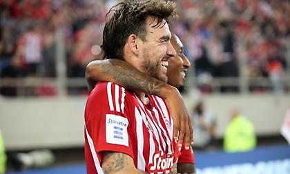 Η αποθέωση στον Ποντένσε & ο χαμός στα γκολ του Όρτα: Η παρακάμερα από τη νίκη του Ολυμπιακού κόντρα στην ΑΕΚ