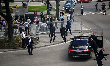 Σλοβακία: Σε σταθερή αλλά σοβαρή κατάσταση ο Ρόμπερτ Φίτσο