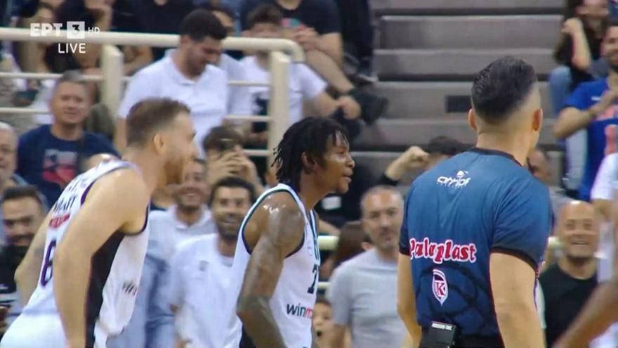 Απίστευτος Πόρτερ: «Πεντάποντο» στην εκπνοή του ημιχρόνου και… φλέγεται το «Παλατάκι»