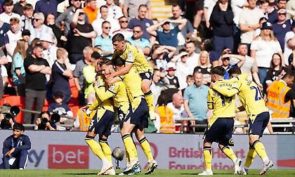 Ιστορική άνοδος για την Όξφορντ: Καθάρισε την Μπόλτον στο Γουέμπλεϊ και επέστρεψε στην Championship μετά από 25 χρόνια!