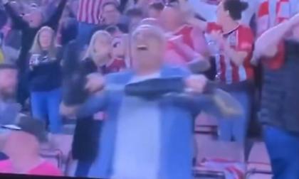 Οπαδός της Σαουθάμπτον πανηγύρισε κρατώντας ένα... προσθετικό πόδι!