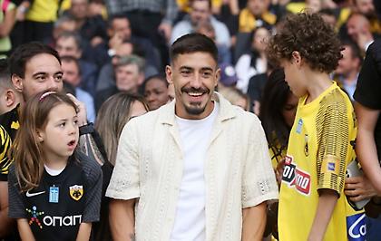 Μήνυμα πίστης και ελπίδας για την ΑΕΚ από τον Σιμόες