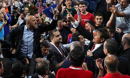 Αταμάν εναντίον Φενέρ: Μία σχέση μίσους