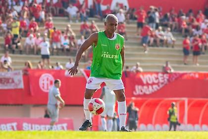 Όχι η επιστροφή που ονειρευόταν: Ο Ρομάριο έμεινε... παγκίτης