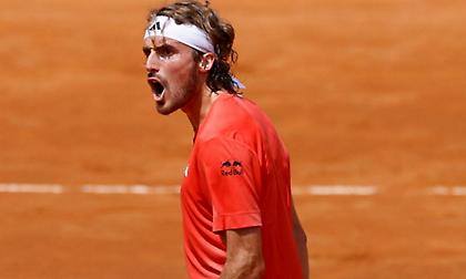 Ο Τσιτσιπάς «έπεσε» στο Νο 9 του κόσμου