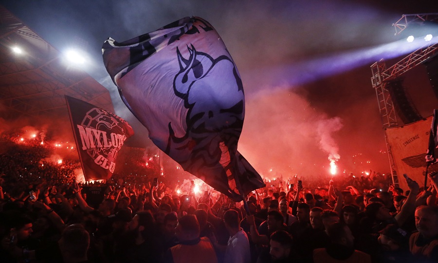 ΠΑΟΚ: Ατελείωτο πάρτι στη Θεσσαλονίκη για τον πρωταθλητή