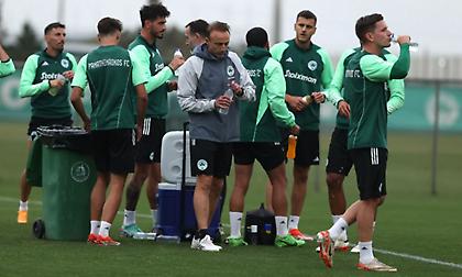 Αθανασίου: «Οδηγός για Παναθηναϊκό στον τελικό το πρώτο ημίχρονο του ντέρμπι - Έχει στο μυαλό του την 11άδα ο Κόντης»