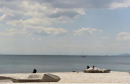 Καιρός: 35άρια θα χτυπήσει ο υδράργυρος – Υποχωρεί η αφρικανική σκόνη