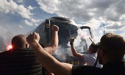 Πανικός κατά την αναχώρηση της αποστολής του Άρη από τη Θεσσαλονίκη