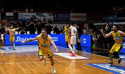 Τολιόπουλος: «Ευχαριστώ τον Θεό που μπήκε αυτό το σουτ»