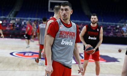 Λαρεντζάκης στον bwinΣΠΟΡ FM: «Επιτυχία του Μπαρτζώκα ότι ο Ολυμπιακός διατήρησε το DNA του»