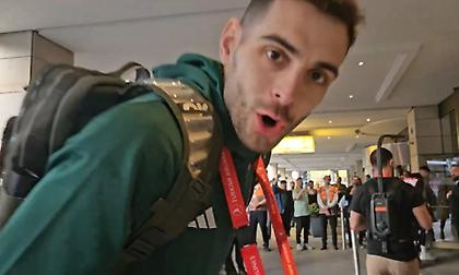 Τρελαμένος Παπαπέτρου, έκανε... παρέμβαση ενώ οπαδοί τραγουδούσαν «βουντού-βουντού»