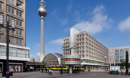 Θύρα 7: «Ραντεβού στην πλατεία Alexanderplatz για να πάμε γήπεδο»