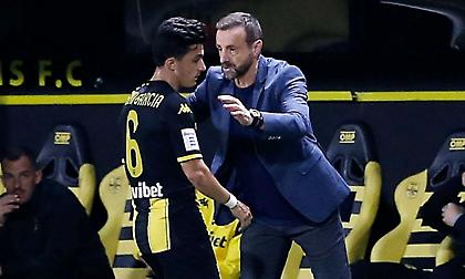 Σαββόπουλος: «Δουλεύει αρκετά στη ψυχολογία των παικτών ο Μάντζιος - Βασικός ο Μάνου Γκαρθία»