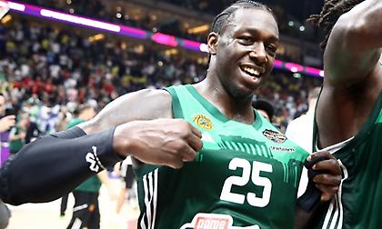 Παναθηναϊκός: Ο Κέντρικ Ναν έβαλε ήδη το 7ο αστέρι