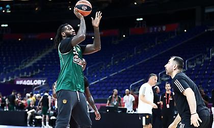 Τα πλάνα του sport-fm.gr από την προπόνηση του Παναθηναϊκού AKTOR ενόψει του σπουδαίου τελικού με τη Ρεάλ Μαδρίτης!