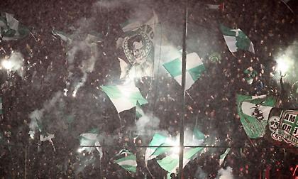 Μαγικό διήμερο για τους οπαδούς του Παναθηναϊκού: Έκλεισαν τη Λεωφόρο Αλεξάνδρας μετά την κατάκτηση του Κυπέλλου!