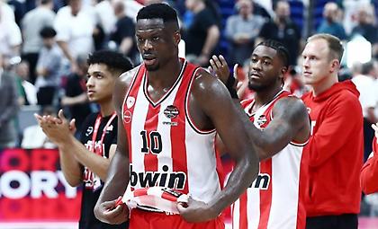 Ολυμπιακός: Αναχωρεί απόψε από το Βερολίνο για Αθήνα