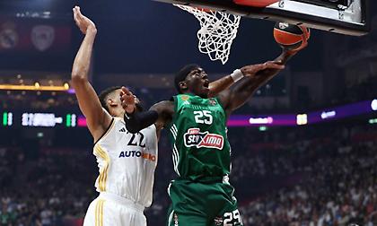 Ιδανική συνθήκη για τον Παναθηναϊκό: Δύο φάουλ ο Ταβάρες στα πρώτα τρία λεπτά!