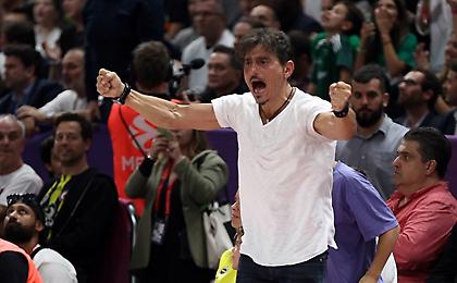 Γιαννακόπουλος: «Άλλοι μετράνε σερί νίκες, βολές, συμμετοχές - Εμείς είμαστε ο Παναθηναϊκός»