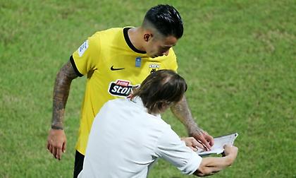 Τσακίρης: «Αυτά ισχύουν για ΑΕΚ και Αραούχο - Έχει ερωτευτεί την Ελλάδα ο Αλμέιδα»