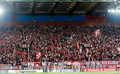 Ολυμπιακός: Μέχρι σήμερα το απόγευμα η διάθεση των εισιτηρίων στους τυχερούς για τον τελικό του Conference League