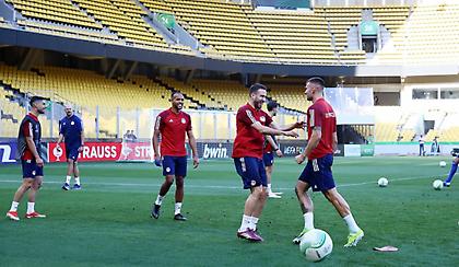 Ολυμπιακός: Όλοι μέσα για τον τελικό του Conference League!