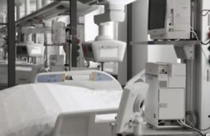 Ρούχα 2χρονου πήραν φωτιά από στατικό ηλεκτρισμό στη Θεσσαλονίκη - Διασωληνωμένο με εγκαύματα στο 60% του σώματός του