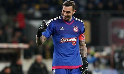 Ρομπέρτο: «Δεν μπορώ να βοηθήσω με τα χέρια μου αλλά θα το κάνω με την καρδιά μου»