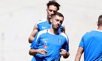 Μπήκε στις προπονήσεις της Εθνικής ο Κώτσιρας - Συνεχίζεται η προετοιμασία για τα φιλικά με Γερμανία και Μάλτα