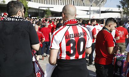 Στο ΣΕΦ και το «Γ. Καραϊσκάκης» χιλιάδες φίλοι του Ολυμπιακού ώστε να μεταβούν στην OPAP Arena!