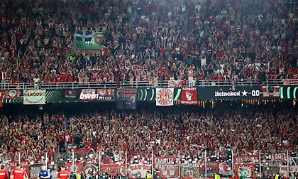 Ανατριχίλα: Σχεδόν 20.000 φίλοι του Ολυμπιακού τραγουδούν τον ύμνο της ομάδας!