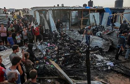 «Όλα τα βλέμματα στη Ράφα»: Το Ισραήλ συνεχίζει το σφυροκόπημα παρά τη διεθνή κατακραυγή