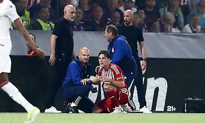 Σφοδρή σύγκρουση Ρέτσου-Μπελότι: Ζαλίστηκε, αλλά συνεχίζει ο Έλληνας στόπερ - Η «ιπποτική» κίνηση του Ιταλού φορ