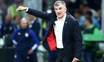 «Ο Μεντιλόπουλος κομμάτι της ιστορίας του ευρωπαϊκού ποδοσφαίρου»: Πρώτο θέμα σε Αγγλία-Ισπανία η κούπα του Ολυμπιακού